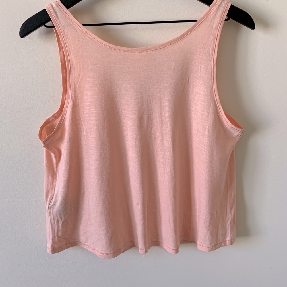 H&M Tank - Picture 4 of 4